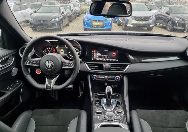 Alfa Romeo Giulia cena 405000 przebieg: 950, rok produkcji 2023 z Łęczna małe 67
